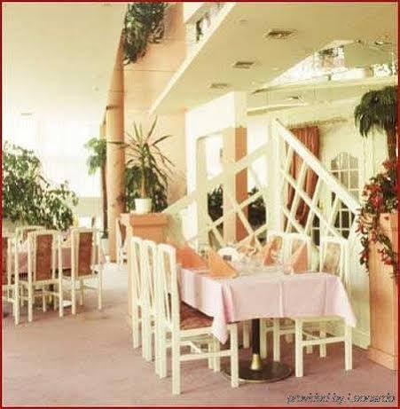 Hotel Swiatowit Lodz  Exterior photo